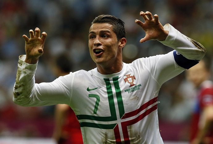 Cristiano Ronaldo Pone A Portugal En Semifinales