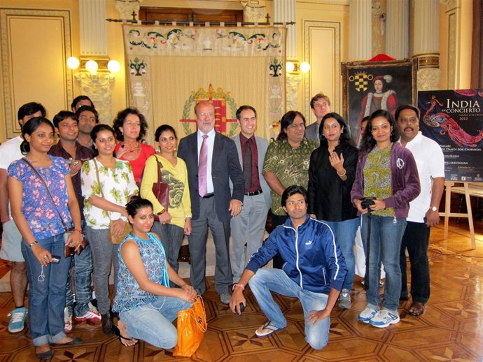 Presentación Del II Festival India En Concierto