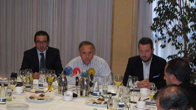 Rueda De Prensa De La Asociación De Promotores Inmobiliarios De Vallladolid