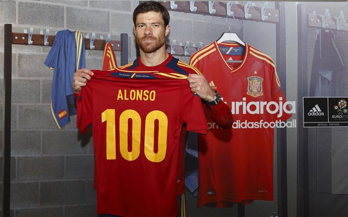 Xabi Alonso, Centenario 
