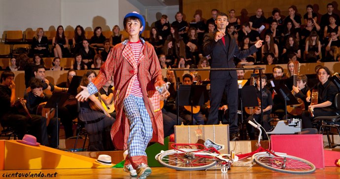 Ensayo General Del Musical 'El País De Los Valores' En El Palau.