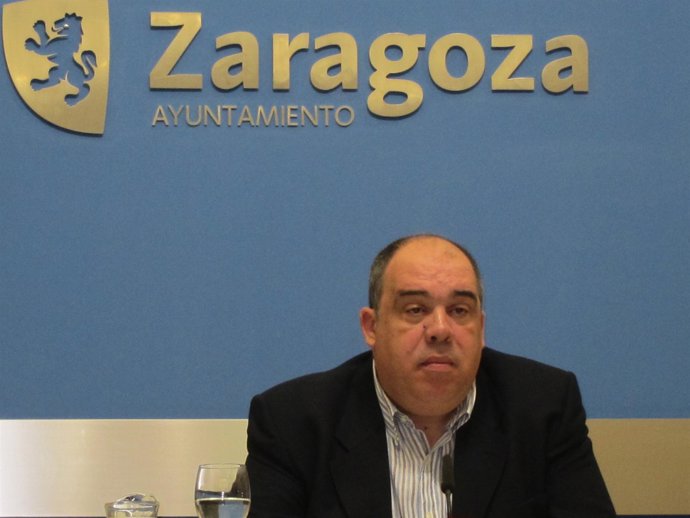 El Consejero Municipal De Acción Social, Roberto Fernández