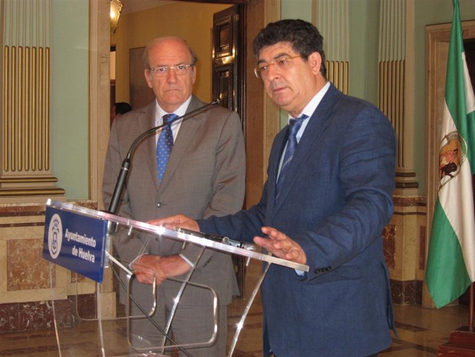 El Vicepresidente De La Junta, Diego Valderas, En Rueda De Prensa.