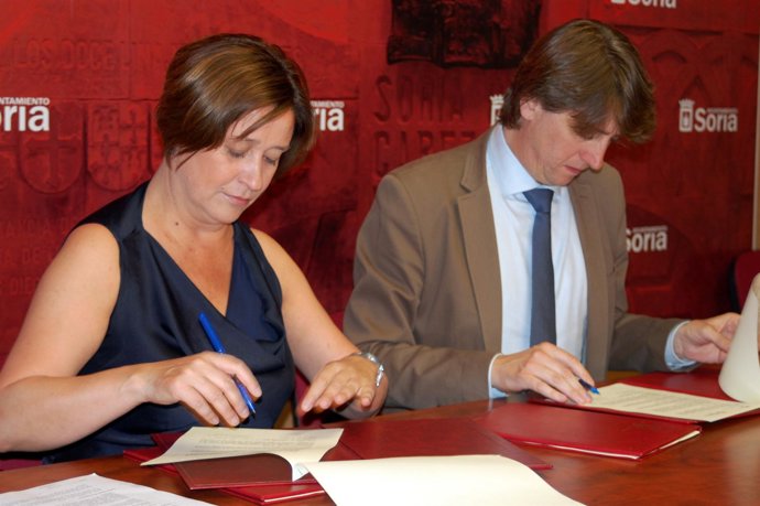 Acuerdo Entre La Cámara De Comercio Y El Ayuntamiento De Soria