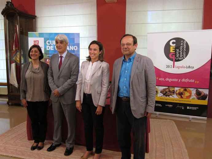 Gamarra Y Arnáez, En La Presentación