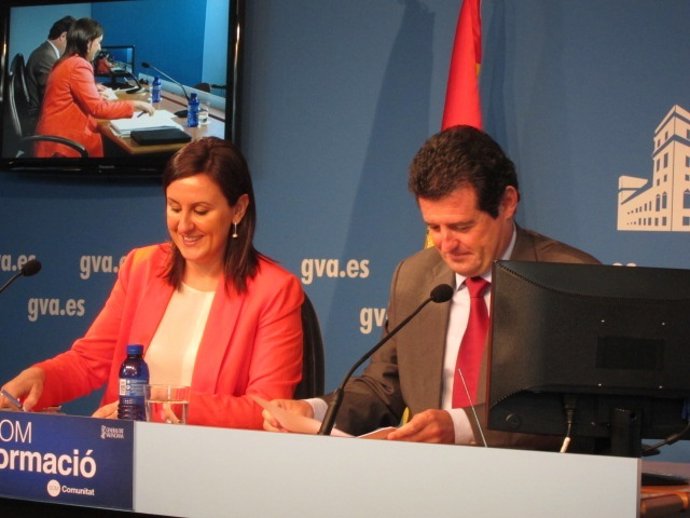 Císcar Y Català En La Rueda De Prensa Posterior Al Pleno Del Consell