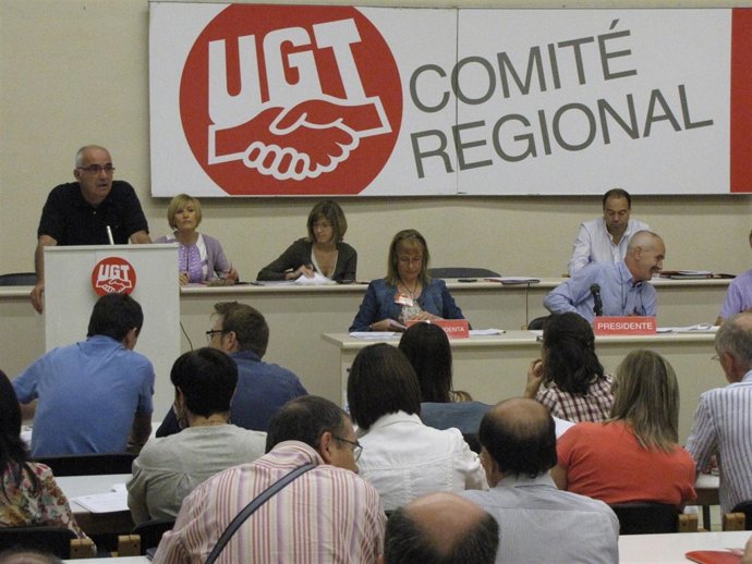 Juan Goyen En El Comité Regional De UGT.