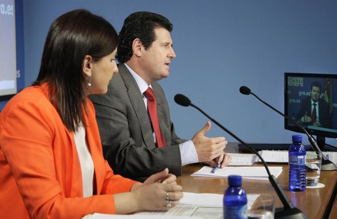 Císcar Y Catalá En La Rueda De Prensa Posterior Al Pleno Del Consell