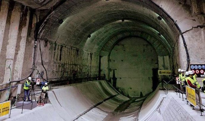 Construcción Del Túnel Del AVE Entre Atocha Y Chamartín