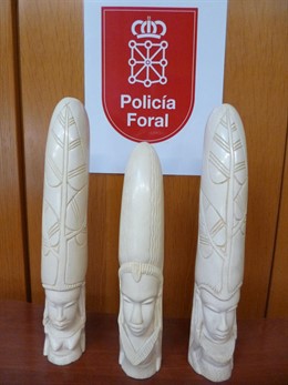 Los Colmillos Incautados.