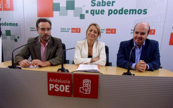 Gaspar Zarrías (D), Junto A Felipe López E Inmaculada Rodríguez-Piñero.