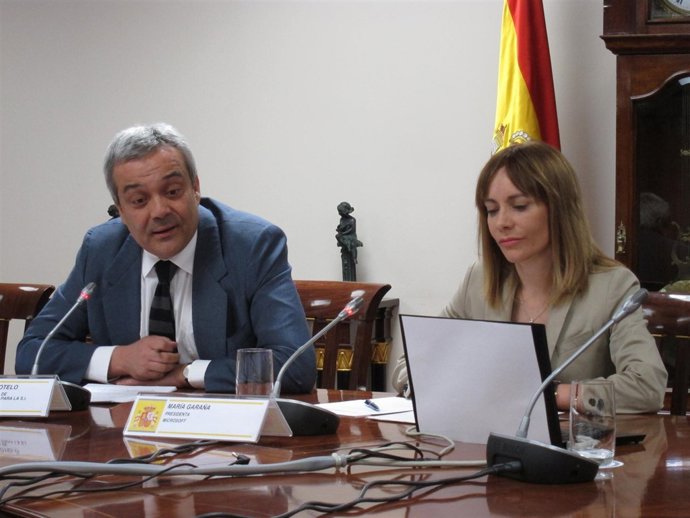 Víctor Calvo-Sotelo (Setsi) Y María Garaña (Microsoft España)