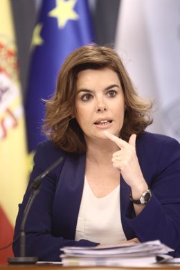 Soraya Sáenz De Santamaría En El Consejo De Ministros