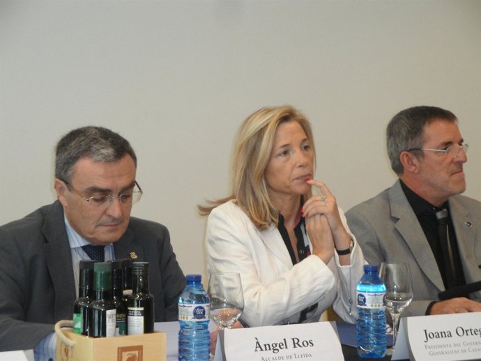 Àngel Ros, Joana Ortega Y Joan Segura