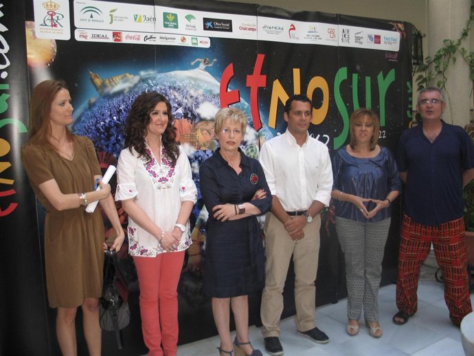 Gálvez En La Presentación De Etnosur Hoy