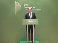 Iberdrola espera mantener o mejorar este año los resultados de 2011
