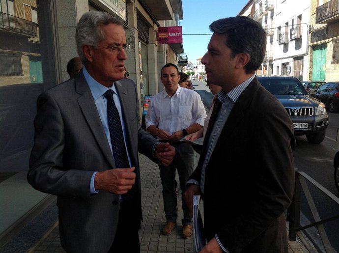 Carrillo Y Lorite En La Ronda De Los Muñoces