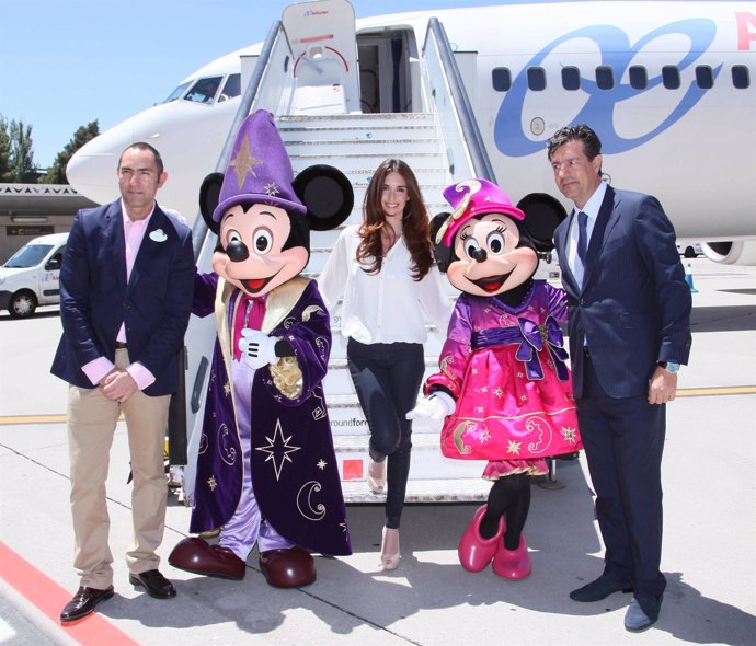 Aviones De Air Europa Tematizados De Disneyland