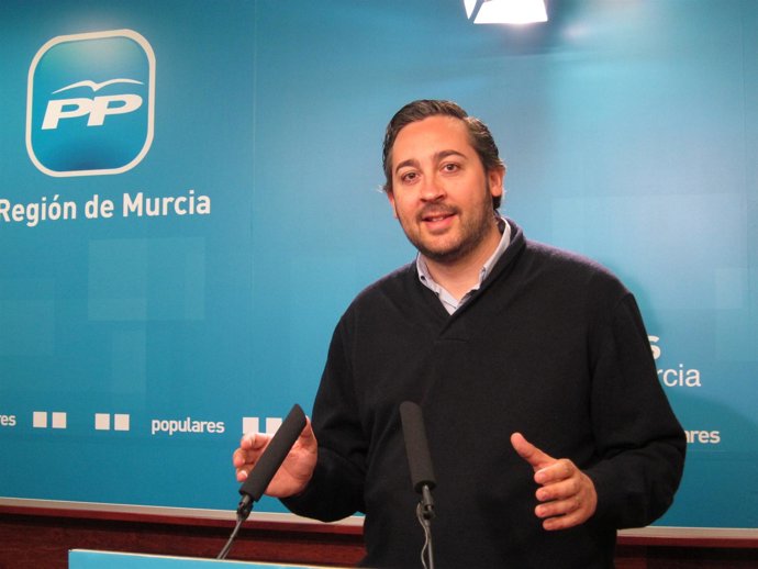 Víctor Manuel Martínez