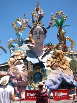 Hoguera De Mercado Central