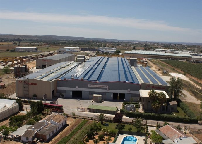 Imagen Aérea Del Tejado Solar 'Guadalquivir'.