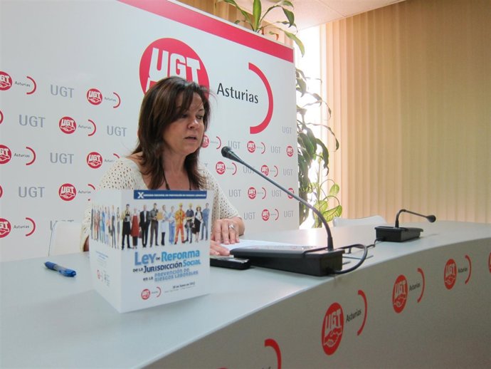Esther Alonso, Durante Su Rueda De Prensa.