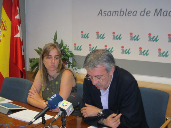 Tania Sánchez Y Gregorio Gordo En Rueda De Prensa