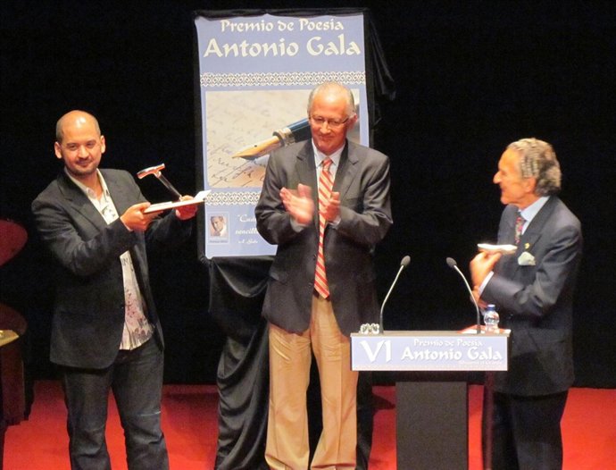 Entrega del VI Premio de Poesía Antonio Gala 