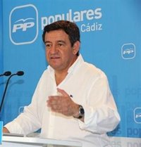 Loaiza (PP) "sabe" que Zoido "mantendrá la proporción territorial", pero "siempre buscando a los mejores"