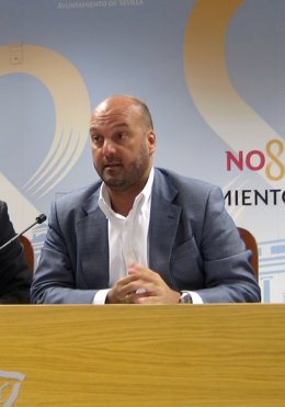 El Portavoz Del Equipo De Gobierno Del Ayuntamiento De Sevilla, Francisco Pérez 