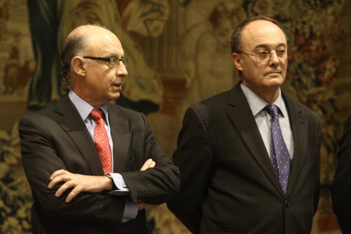 Luis Linde Toma Posesión Al Frente Del Banco De España