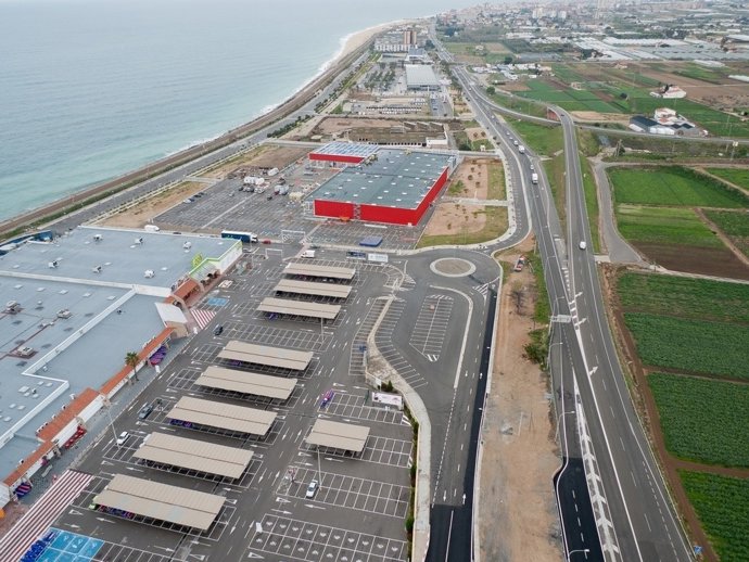 Centro Comercial Carrefour Property Cabrera De Mar