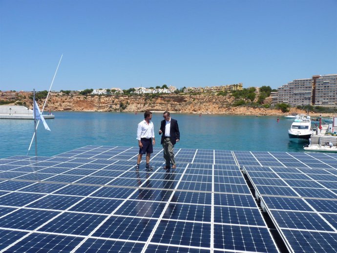 El Vicepresidente Económico, Aguiló, Visita El Barco Solar Más Grande Del Mundo
