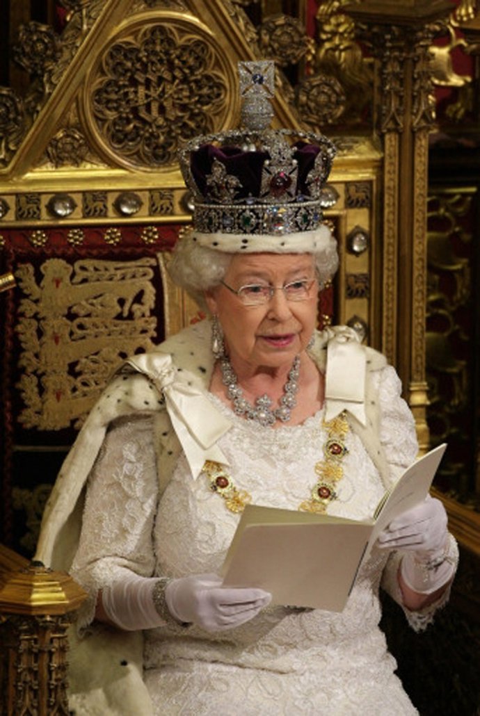 Reina Isabel II