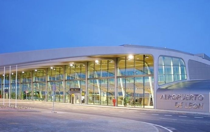 Aeropuerto De León