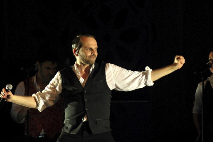 Miguel Bosé