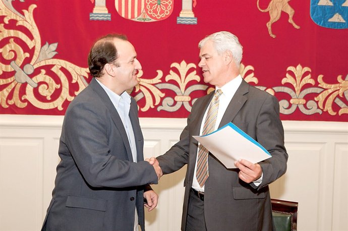 Fernández De La Puente Y Armas