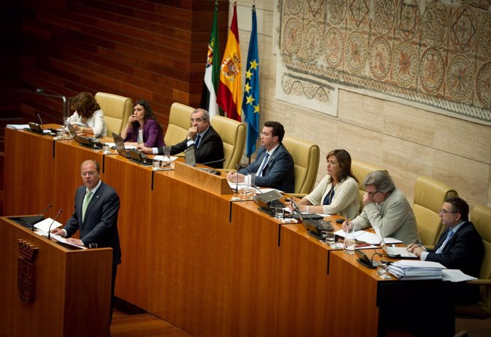 José Antonio Monago En Su Discurso Ante El Parlamento