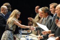 Mas asegura que el catalán se seguirá enseñando "pese a quien pese"