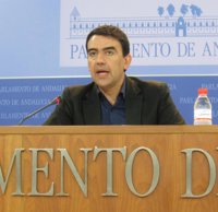 PSOE-A planteará que vayan a la comisión de ERE quienes puedan "aportar información de interés por conocimiento directo"