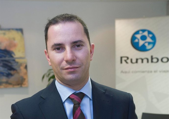 José Rivera, Director General De Rumbo