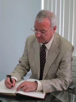 El Presidente Del Gobierno Regional, Ramón Luis Valcárcel