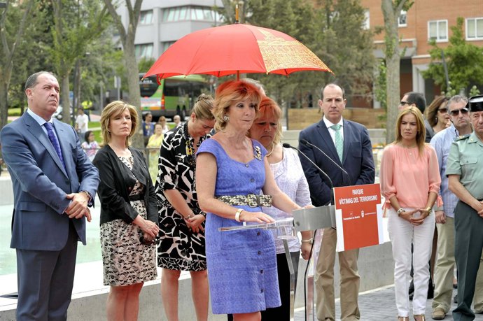 Aguirre Y Pedraza En El Acto De Homenaje A Víctimas De ETA