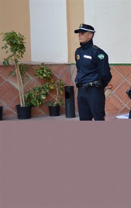 Perro Policía y agente