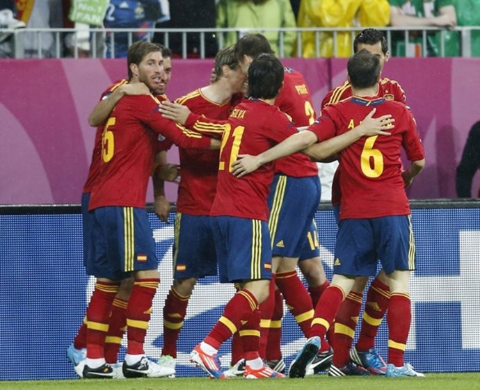 Selección Española Celebrando Gol
