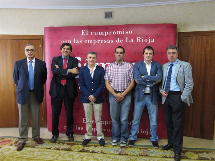Participantes En La Jornada De La Cámara De Comercio