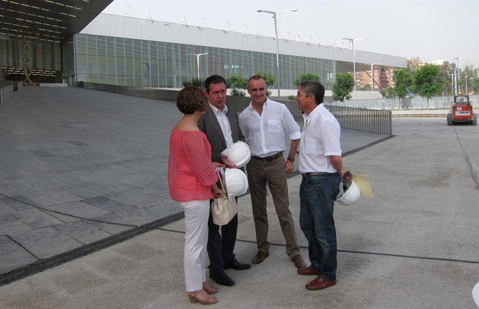 Visita De Concejales Socialistas A La Ampliación De Fibes