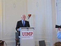 La patronal de la banca española ve "probable" la ruptura del euro