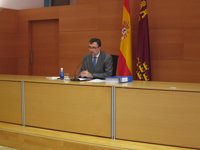 Ballesta cree que en julio se llegará a un acuerdo con las universidades por la deuda pendiente