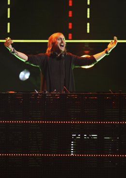 El Dj Francés David Guetta En Una De Sus Actuaciones